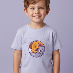 Lavender t-shirt with a circular graphic of a dog and cat hugging on a white background